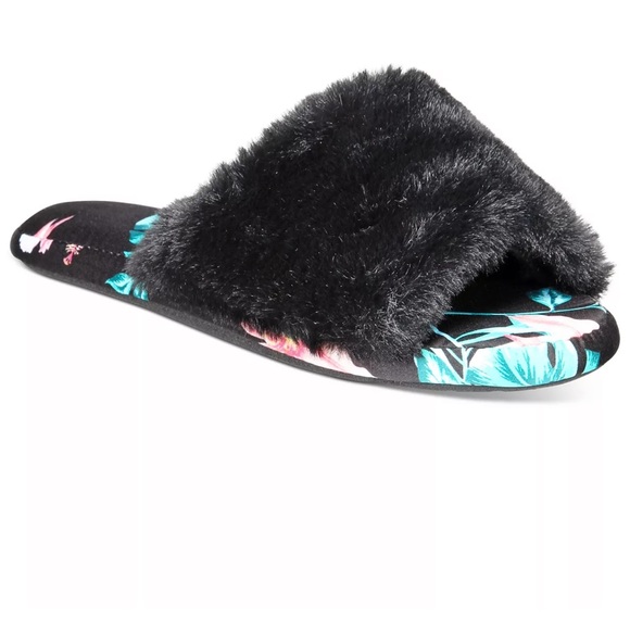 NWT INC Faux Fur slippers and matching sleep eye mask. - Picture 5 of 5